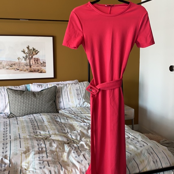 Zara - Picture 2 of 2